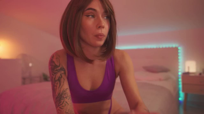 Sarah_Pink