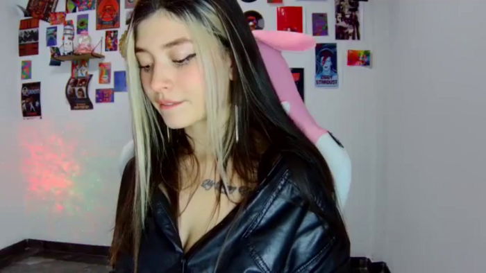 CarolineJames