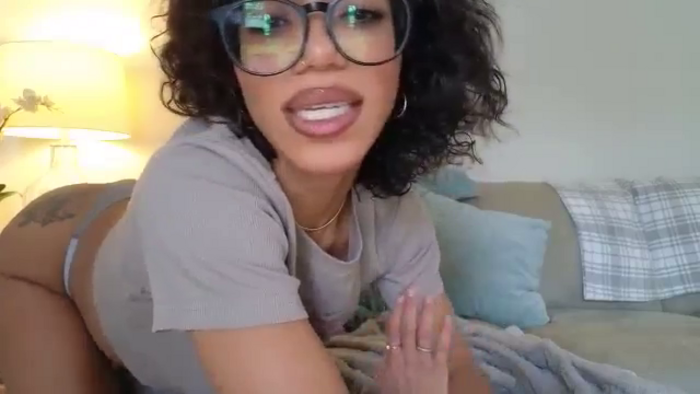 Hailey_Love_