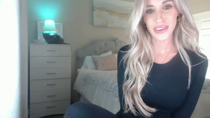 Queen_bambii