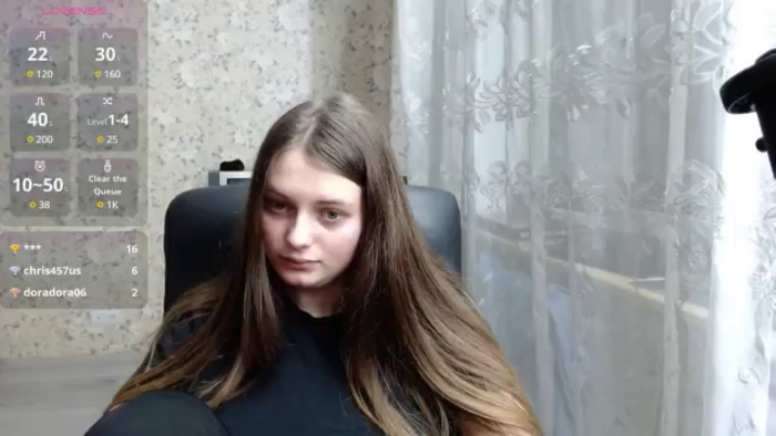 Nana_Hot