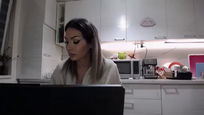BlondeeFairy