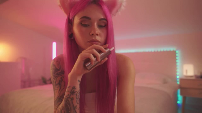 Sarah_Pink