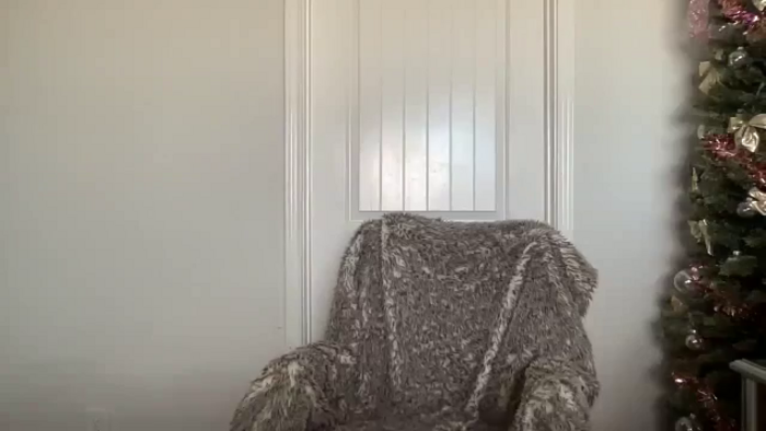 torireigns1