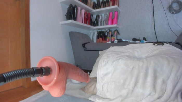 KinkyMarisol