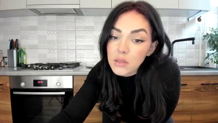 MissNelly_