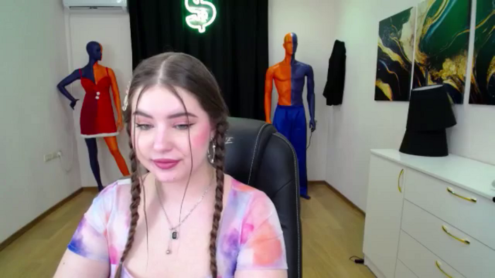 AdmireMyEyes