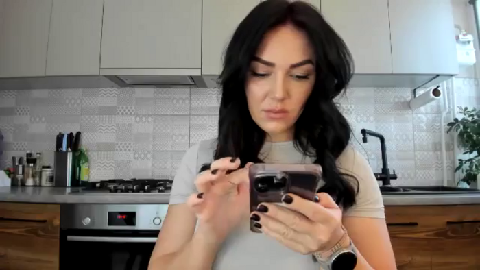 MissNelly_