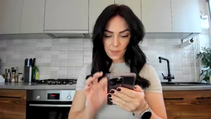 MissNelly_