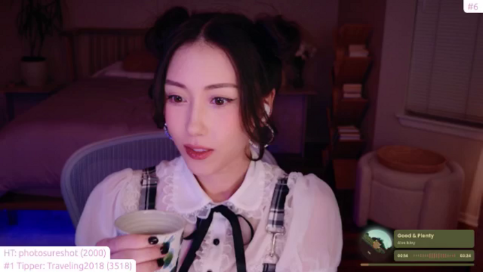 lea_amano