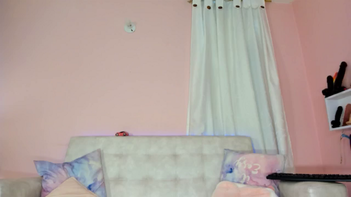 Tiny_Cora