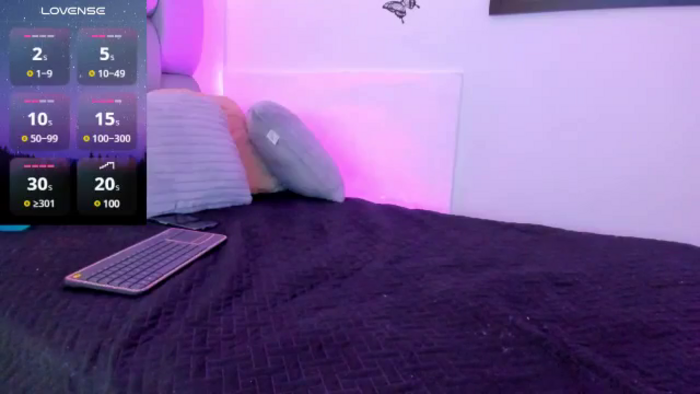 Karin_Grey69