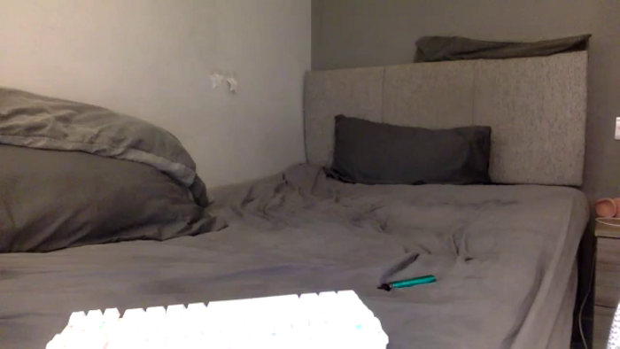 IzzyPeaches21