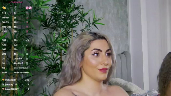TorriHayes