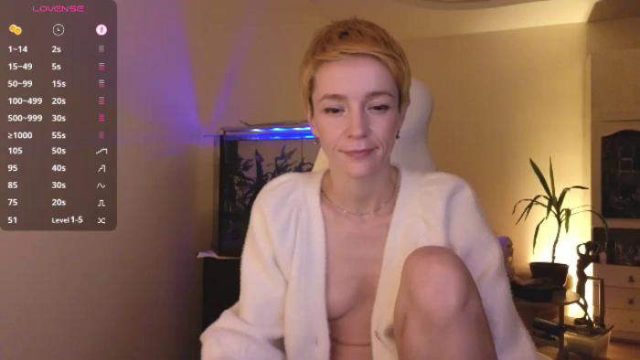 Alisija_