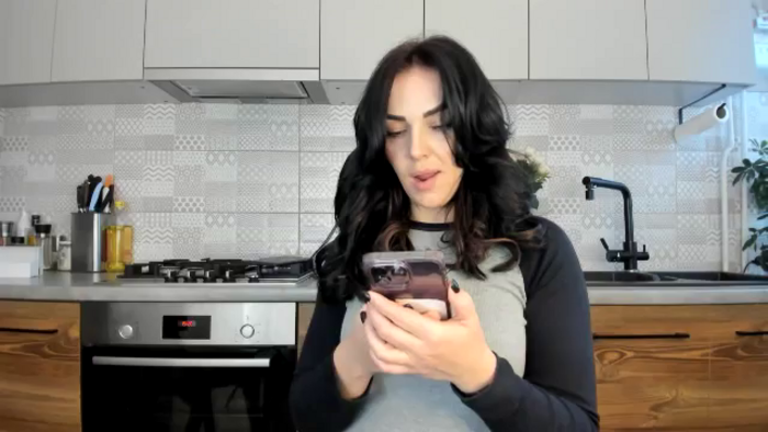 MissNelly_