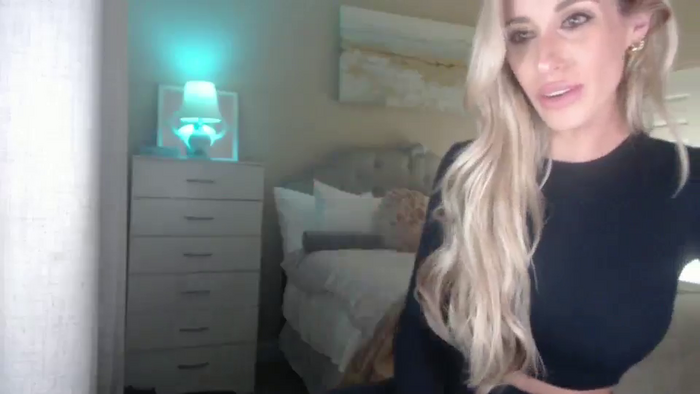 Queen_bambii