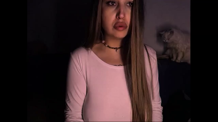 Shy_Girll_