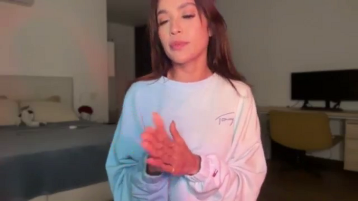 Lore_23