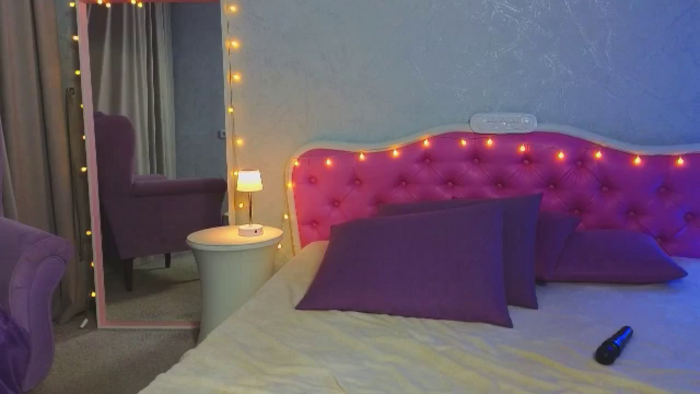 ArianaPetite