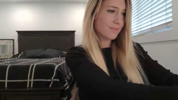 blond_milf