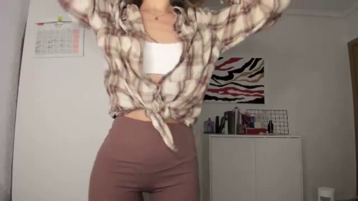 AhahaGirl