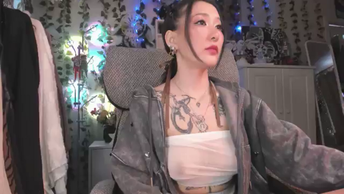 KellyAsian