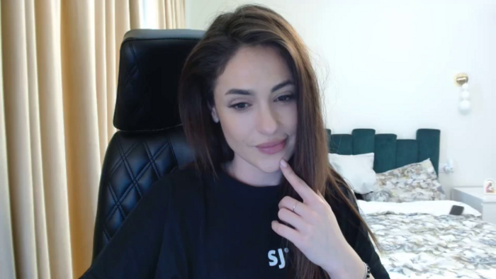 DorisDolll