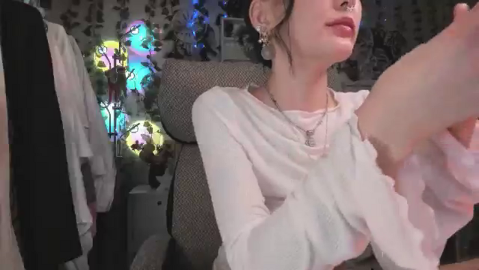 KellyAsian