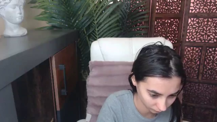 Tiny_kate