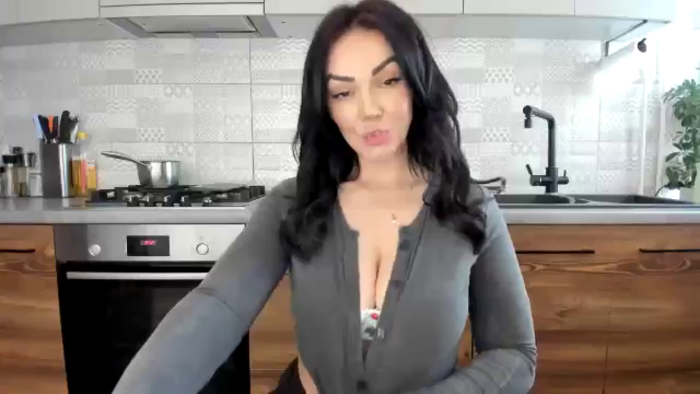 MissNelly_