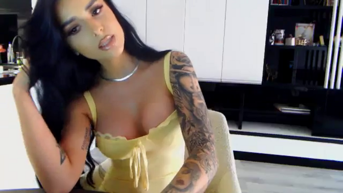 NicoleCrystal