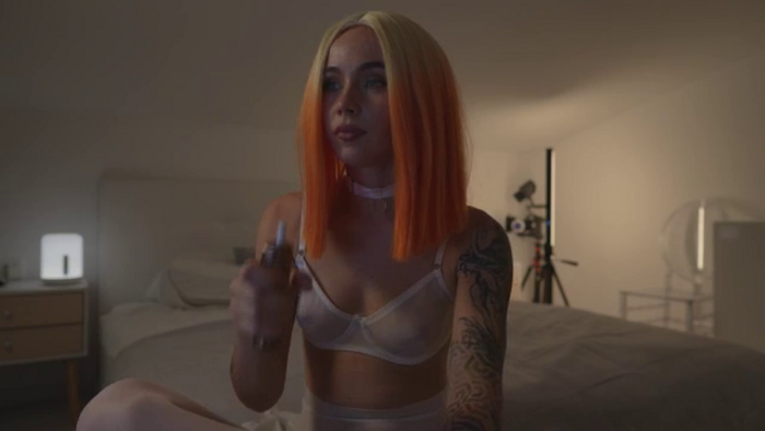 Sarah_Pink