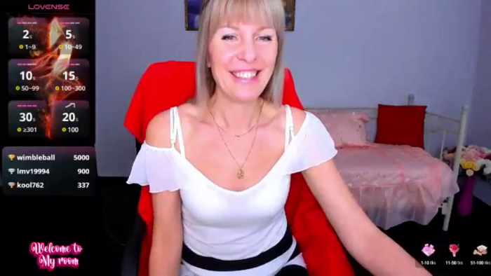 Anita_Tayson
