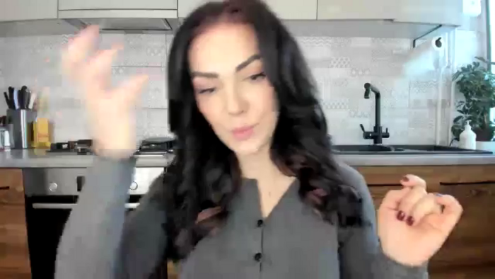 MissNelly_