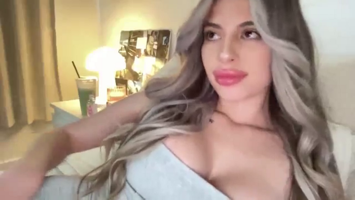 aryaaxo