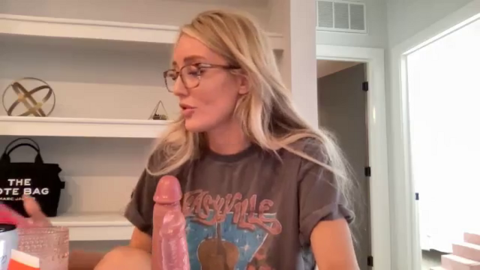 Izzybb18