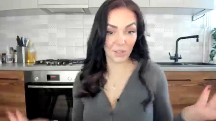 MissNelly_