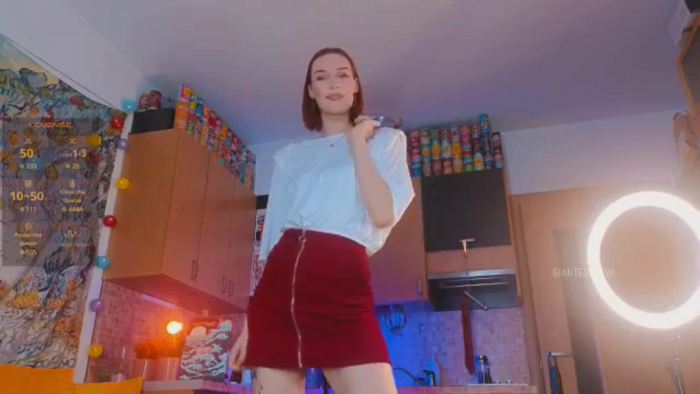 Giantess_Eva