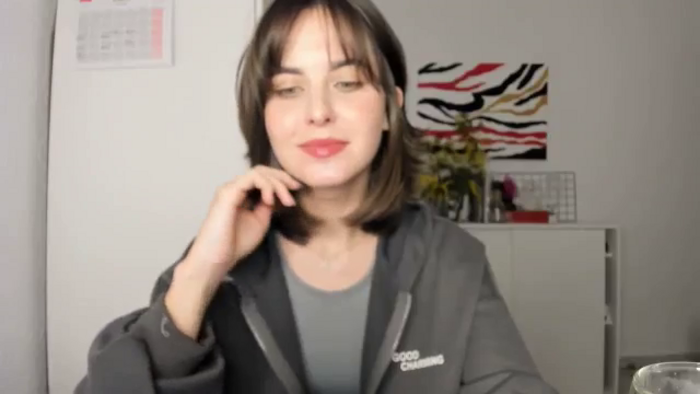 AhahaGirl