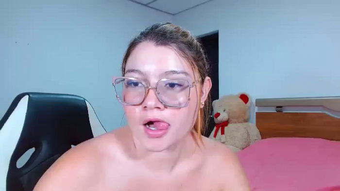 maddy18_