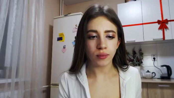 Ari_Honey