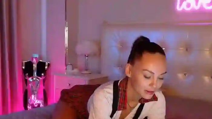 2025/02/27/mfc-briana_coxx-05-21-15