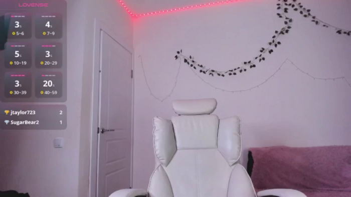 MikaMaez