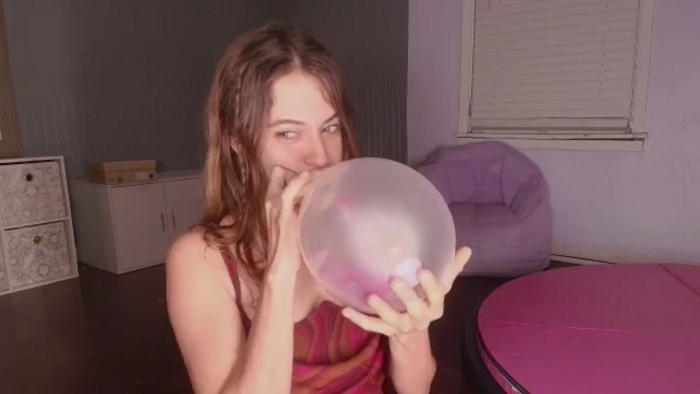 NaomiDee