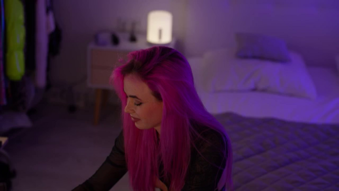 Sarah_Pink