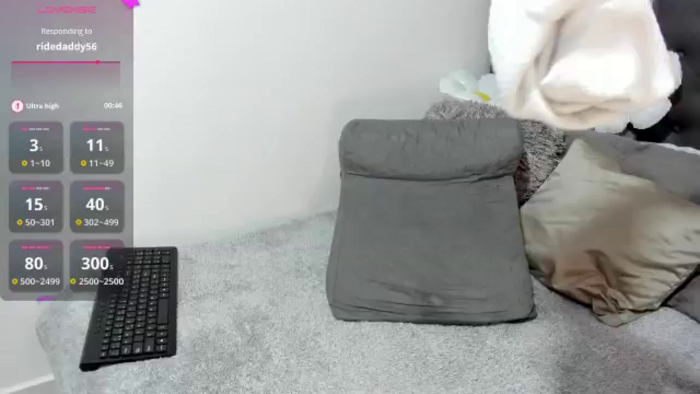 WhitneyR