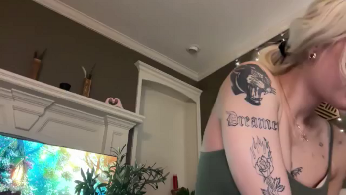 annieangel18