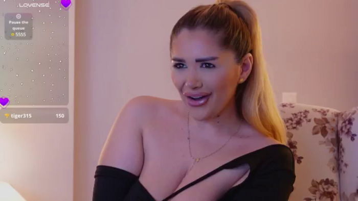 Amber_Xs