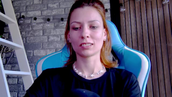 Karoline121